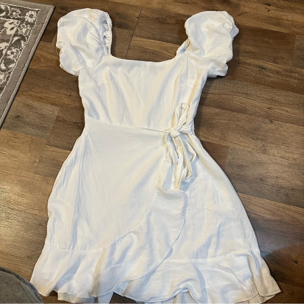 white puff sleeve wrap dress